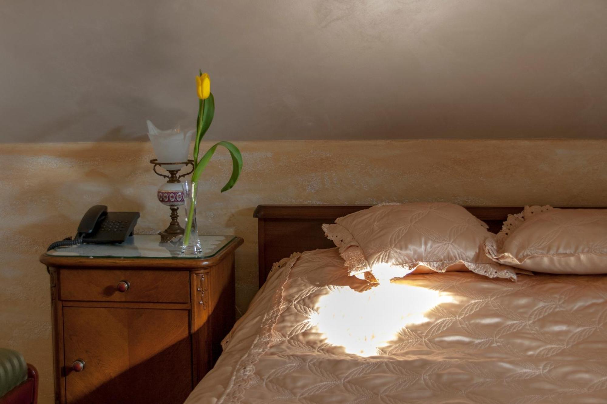 Bed and Breakfast Dwór Anna Ciecierzyn Habitación foto