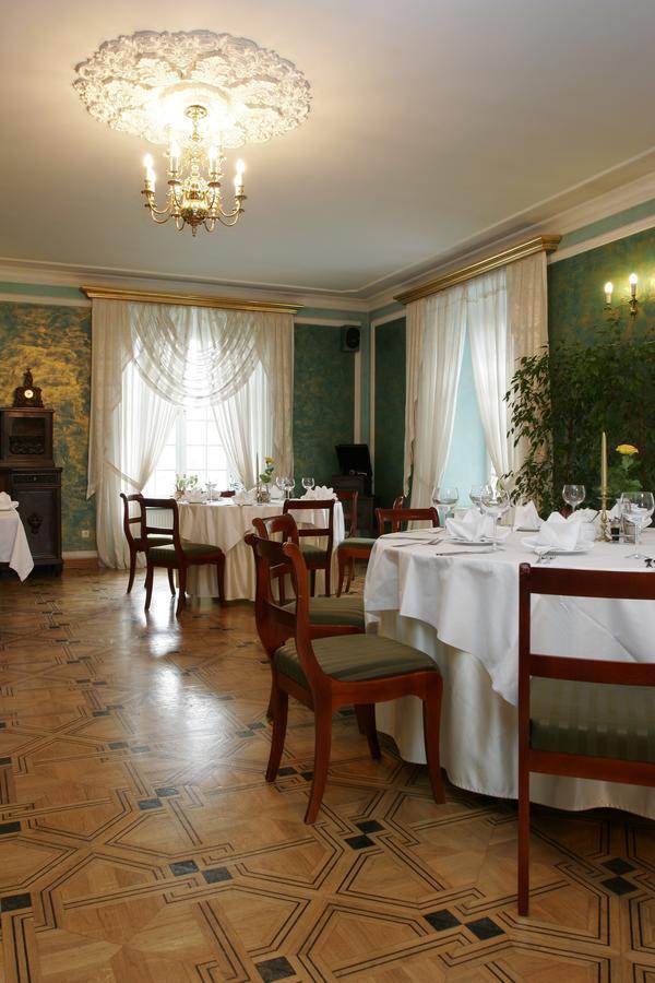 Bed and Breakfast Dwór Anna Ciecierzyn Exterior foto