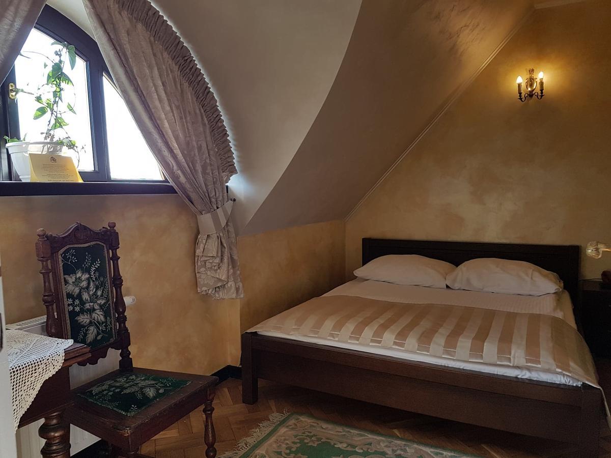 Bed and Breakfast Dwór Anna Ciecierzyn Exterior foto