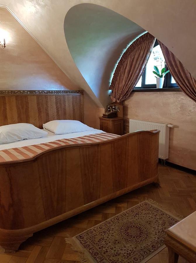Bed and Breakfast Dwór Anna Ciecierzyn Exterior foto